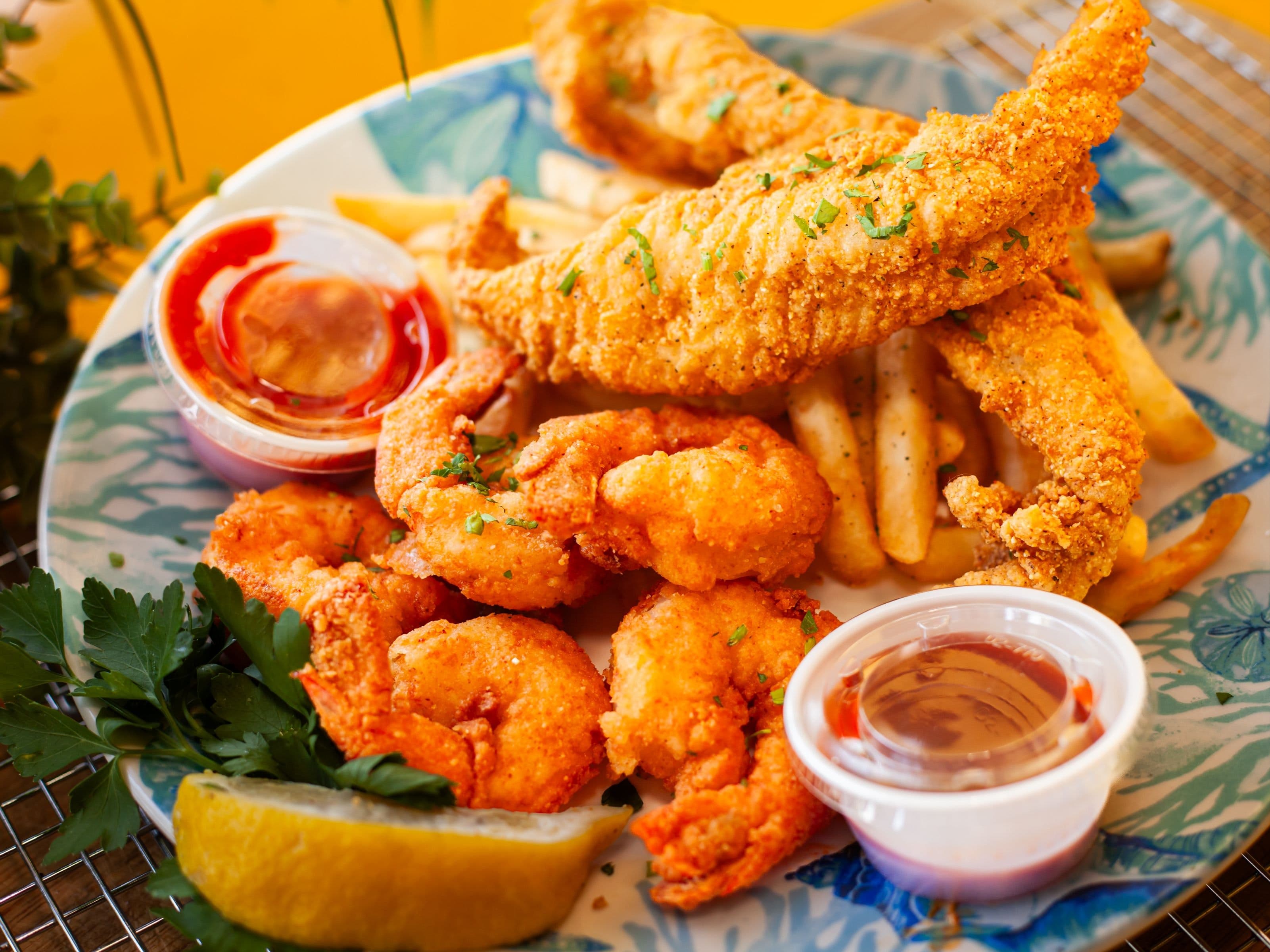 Photo of 'Fish and Shrimp' meal.