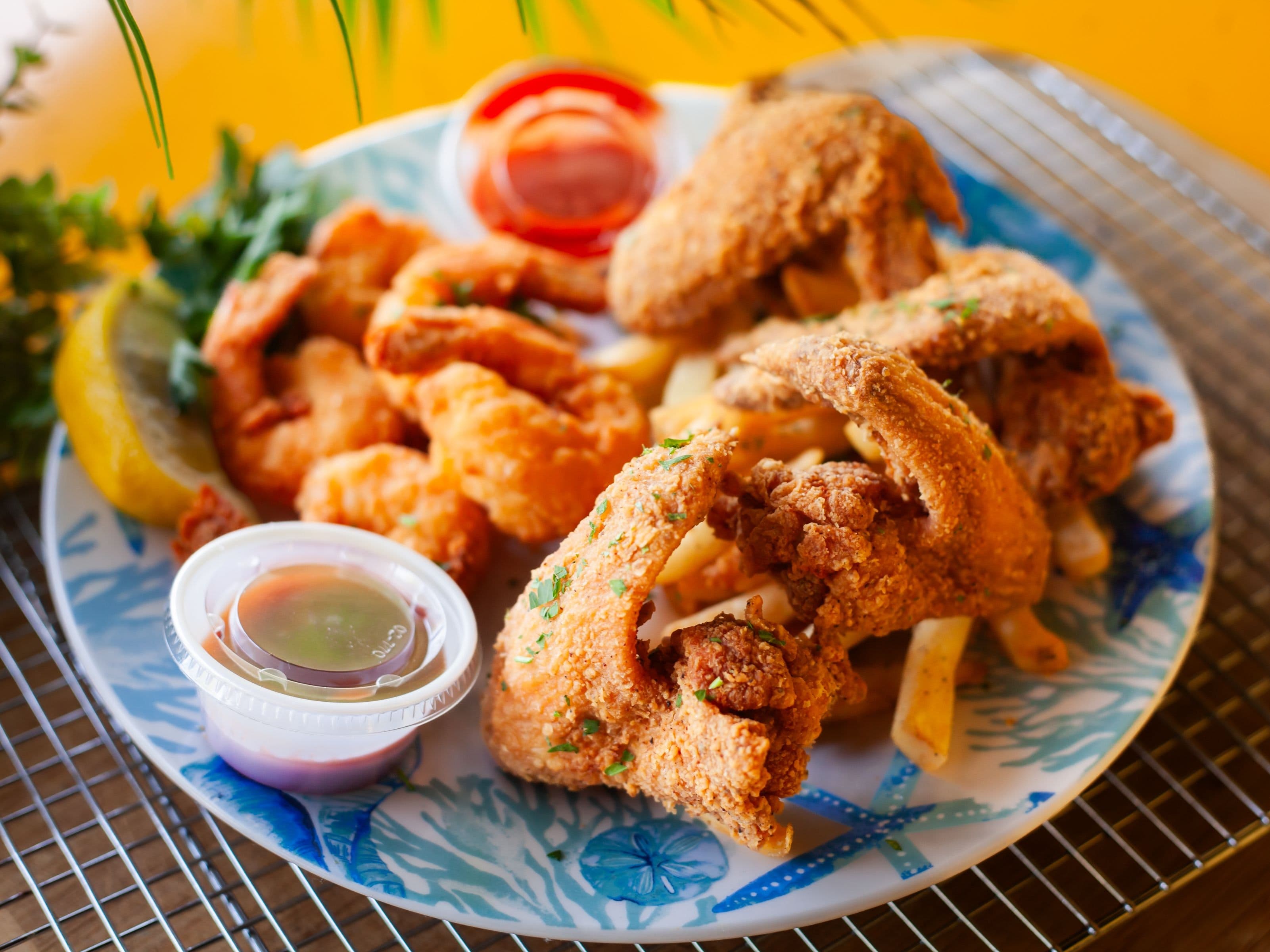 Photo of 'Chicken and Shrimp' meal.